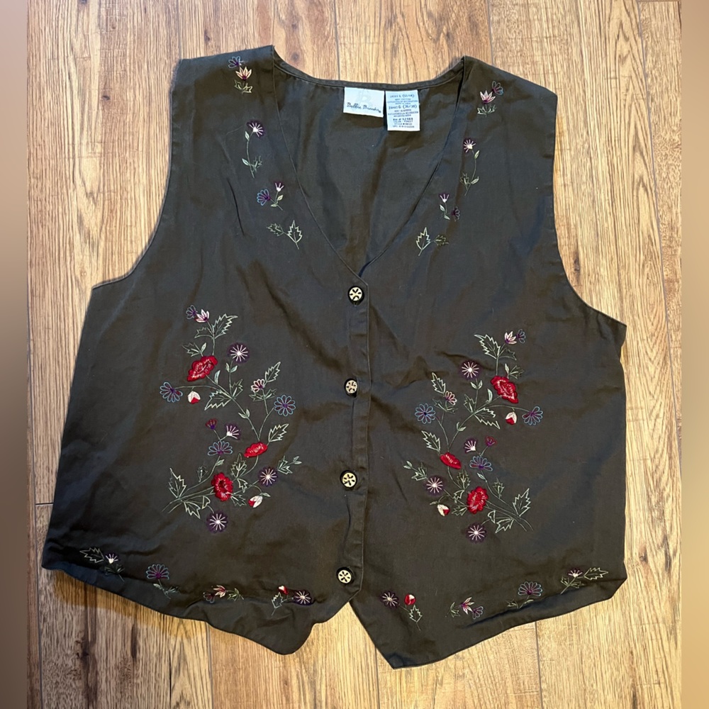 Vintage Bobbie Brooks embroidered green vest